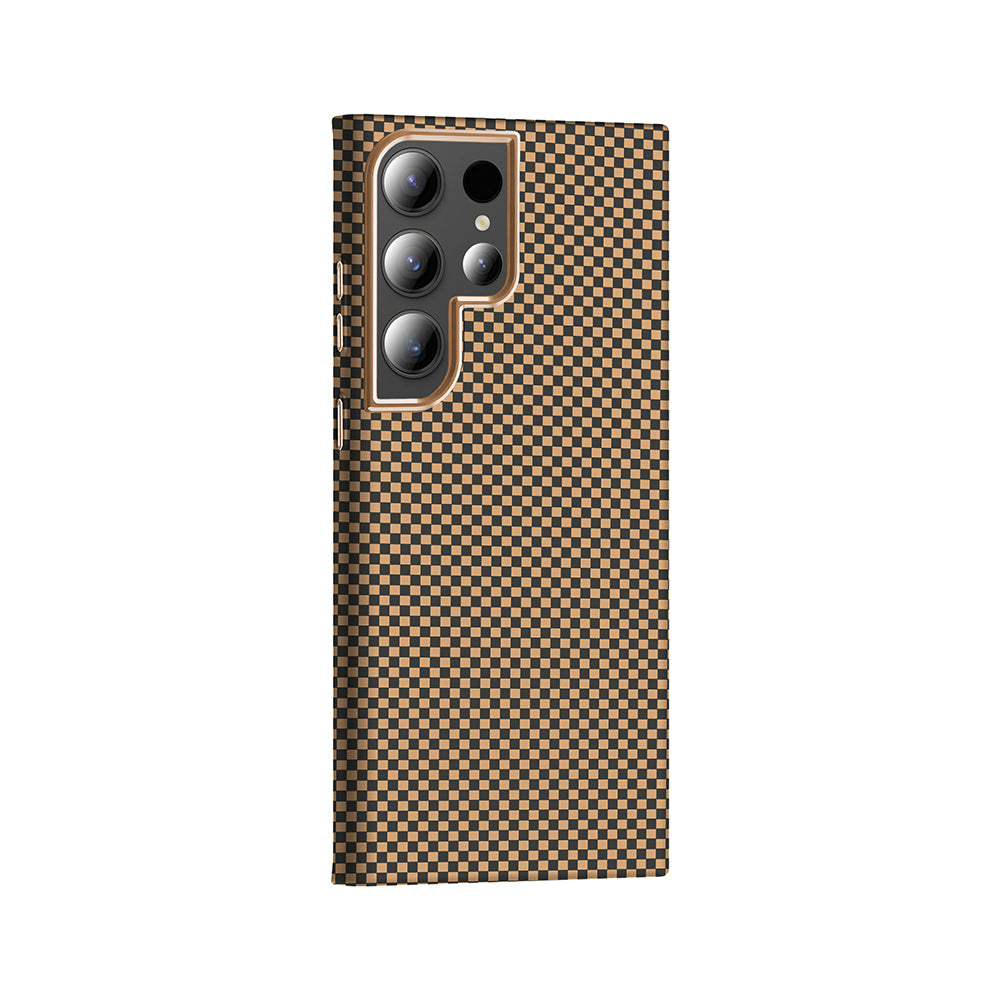 Galaxy S24 Ultra Kılıf M-safe Şarj Özellikli Karbon Fiber Görünümlü Zore Gros Kapak Gold-Siyah
